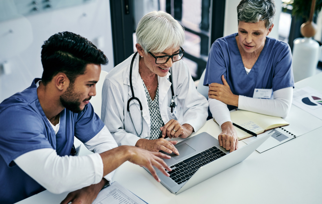 leaders discuss change management tips 